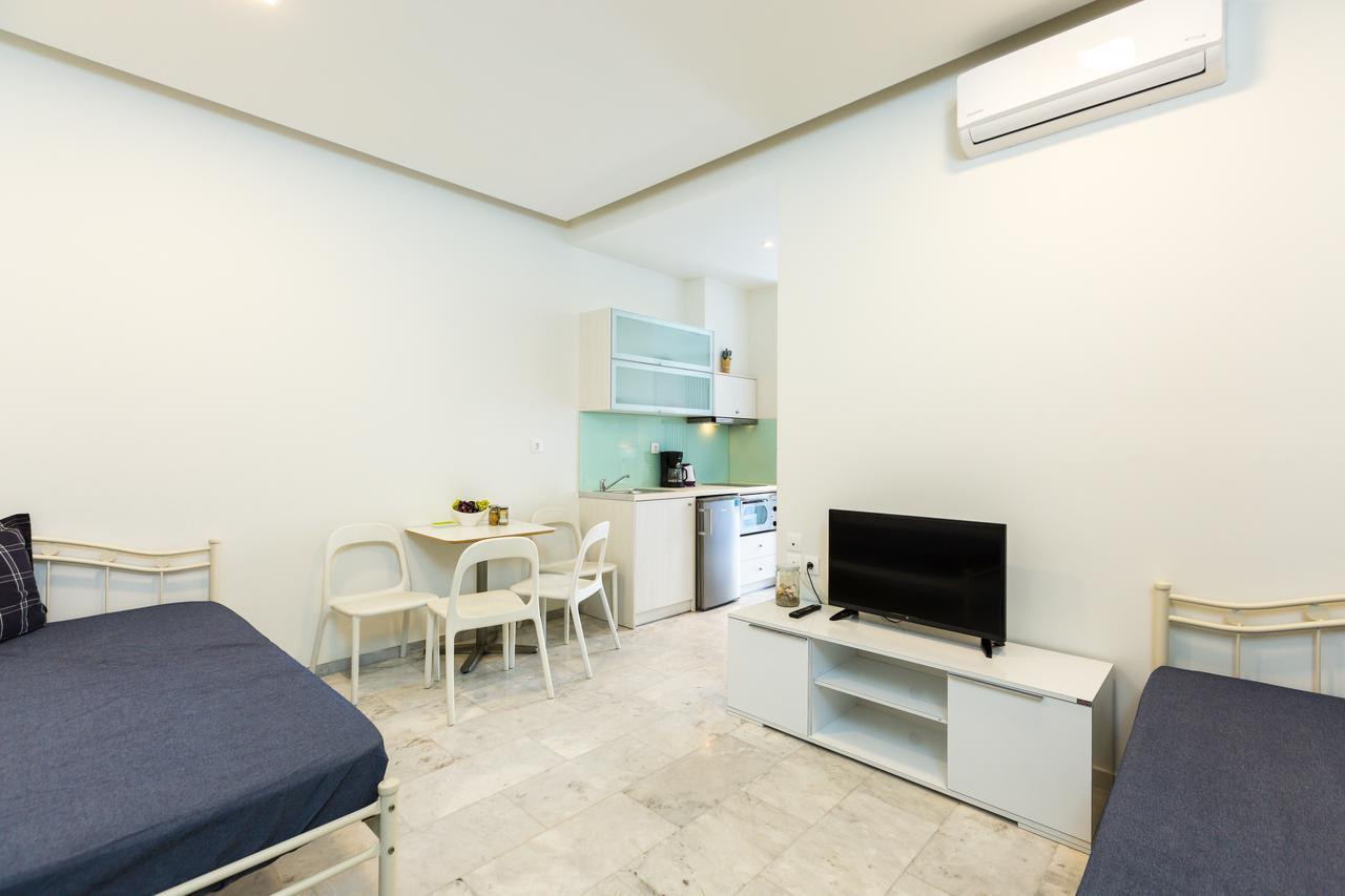 Meltemi Coast Suites Rethymno Esterno foto