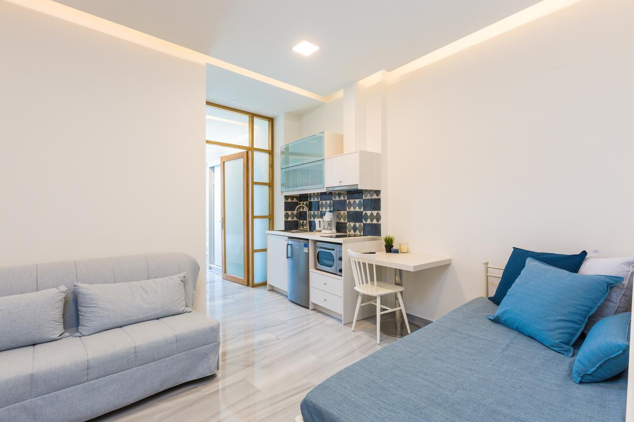 Meltemi Coast Suites Rethymno Esterno foto