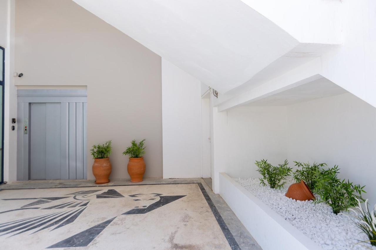 Meltemi Coast Suites Rethymno Esterno foto