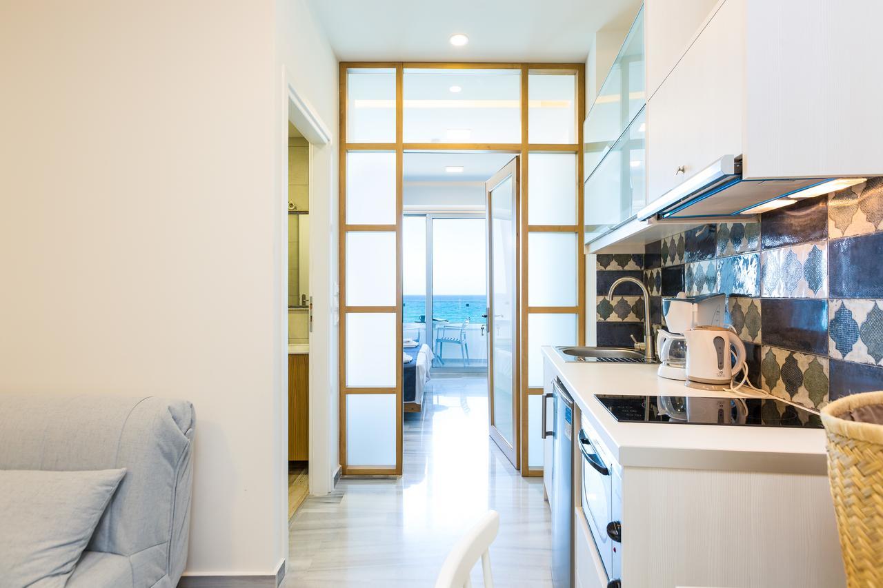 Meltemi Coast Suites Rethymno Esterno foto
